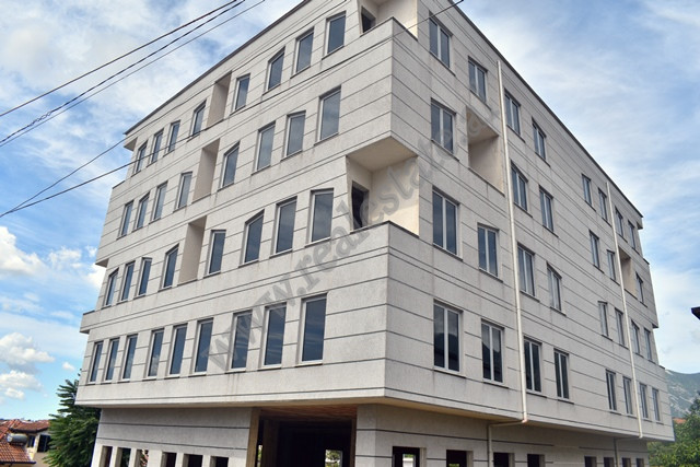 5-storey building for rent in Kinostudio area in Tirana, Albania